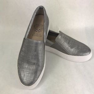 vince camuto kanesya